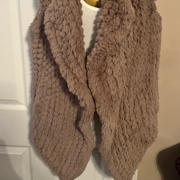 Saks Fifth Avenue Tan Faux Fur vest - Picture 2 of 2